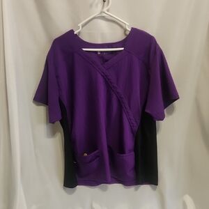 WonderWink Purple and Black Short Sleeve Top